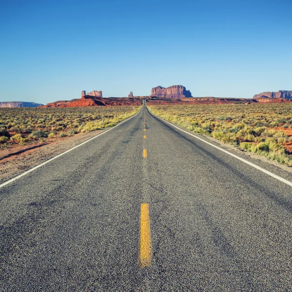 Estrada famosa para Monument Valley — Fotografia de Stock