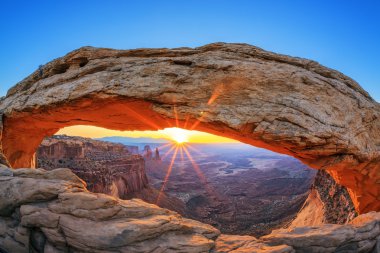 Sunrise at Mesa Arch in Canyonlands National Park clipart