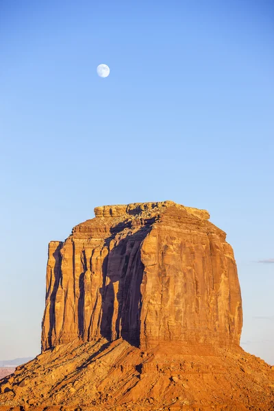 Monument Valley com lua Fotografia De Stock