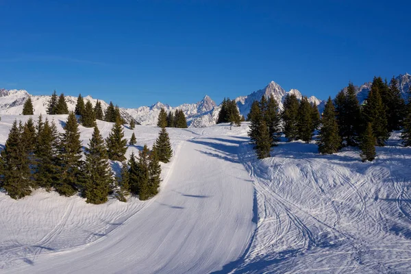 Ski Slope French Alps Europe — стоковое фото