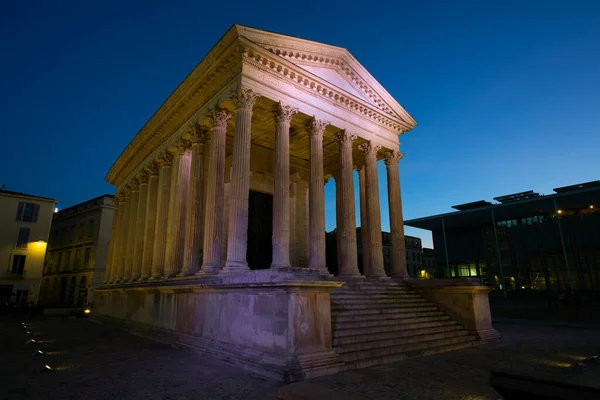 Ünlü Maison Carree Manzarası Nimes Fransa Daki Raman Tapınağı — Stok fotoğraf