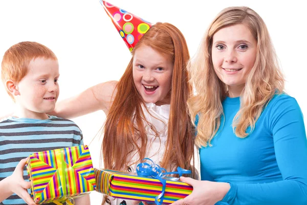 Happy Family celebrates birthday — Stock Photo, Image