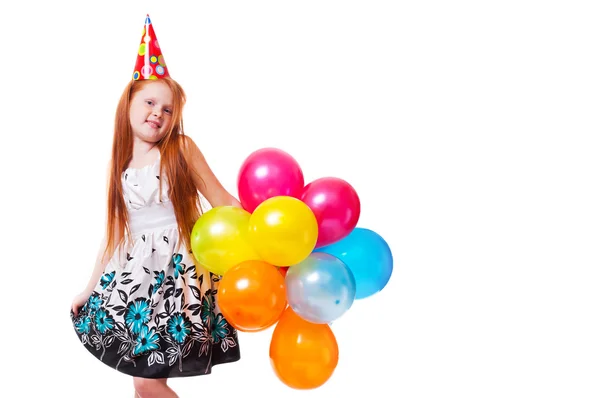 Lite vacker flicka fira sin födelsedag — Stockfoto