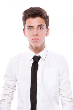 ciddi çocuk portre üzerinde beyaz izole