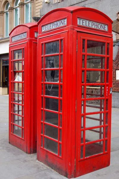 Budka telefoniczna w Londynie — Zdjęcie stockowe