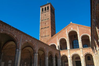 Sant ambrogio Kilisesi, milan