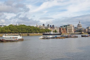 Londra 'da Thames Nehri