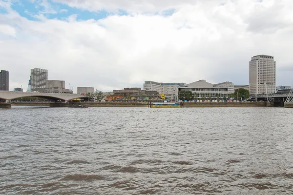 Río Támesis en Londres — Foto de Stock