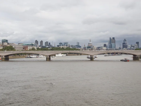 Floden Thames i London — Stockfoto