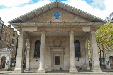 St paul Kilisesi, Londra