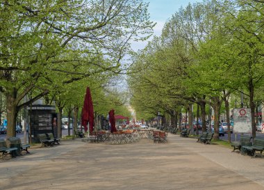 Unter den Linden, Berlin