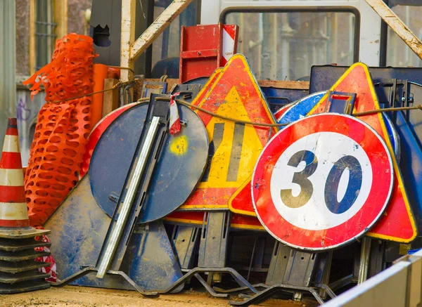 Vägarbeten tecken — Stockfoto