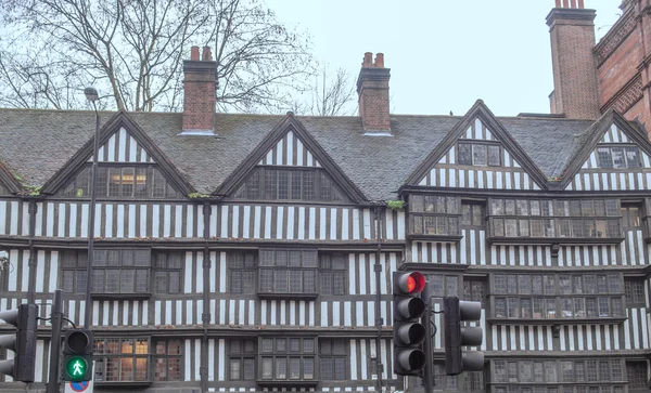 Edificio Tudor — Foto Stock