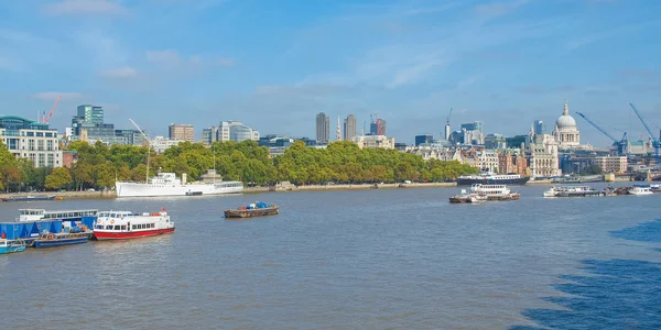 Fiume Tamigi a Londra — Foto Stock