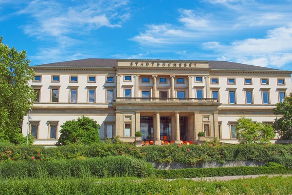 Stadtbuecherei (Biblioteca da cidade), Estugarda — Fotografia de Stock