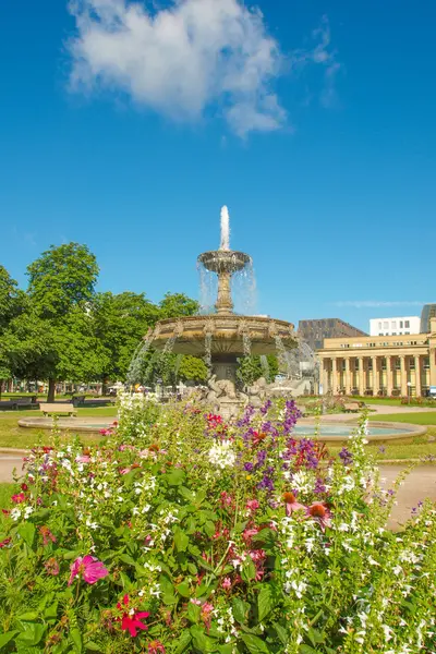 Schlossplatz (城堡广场)斯图加特 — 图库照片