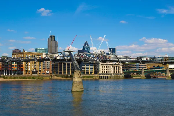 Rio Tâmisa em Londres — Fotografia de Stock