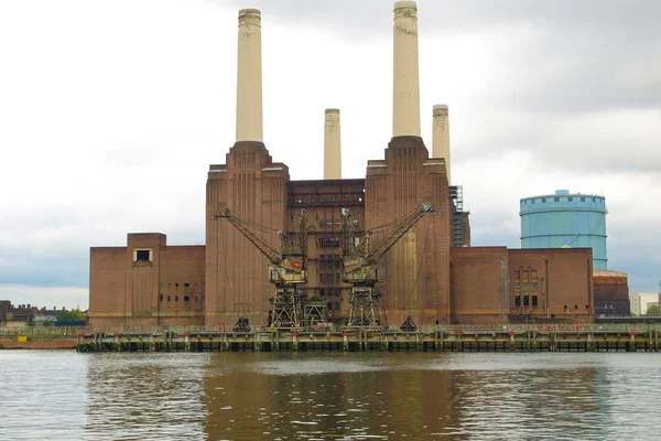 Battersea Powerstation, Лондон — стоковое фото