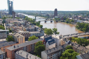 Frankfurt am ana, Almanca