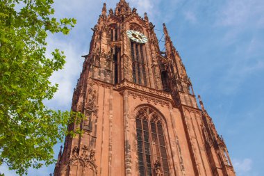 Frankfurt Katedrali'ne