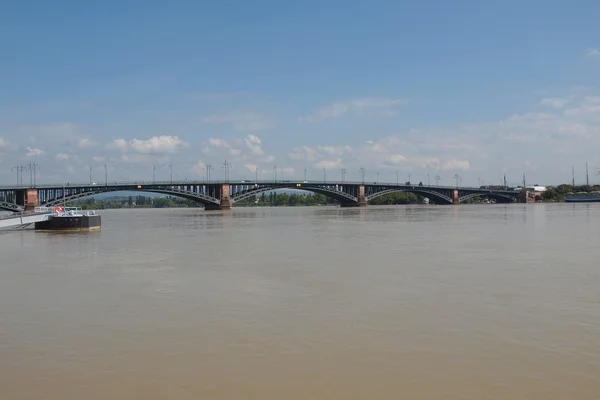 Řeka Rýn v Mohuči — Stock fotografie