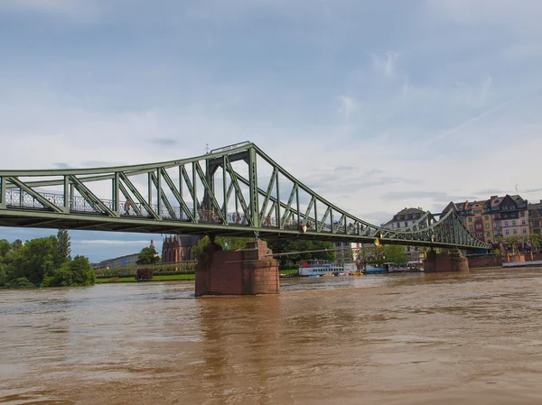 Eiserne Brücke in Frankfurt — Stockfoto