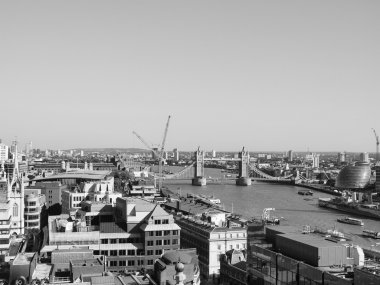 Kule Köprüsü, Londra