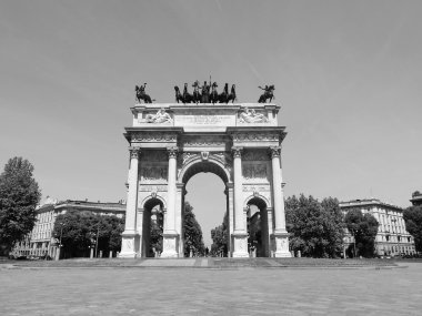 Arco della Pace, Milan