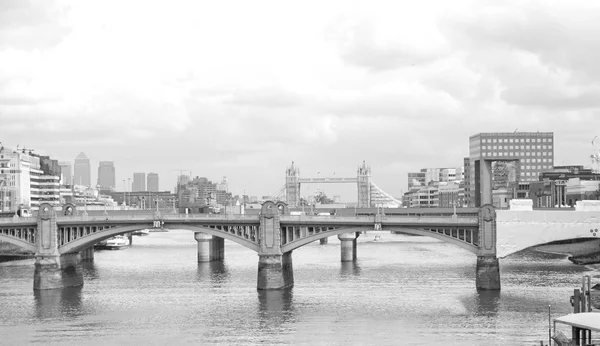 Rivier thames Londen — Stockfoto