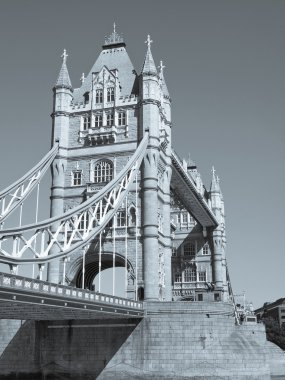 Kule Köprüsü, Londra