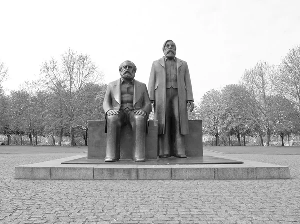 Marx-Engels Statua del Forum — Foto Stock