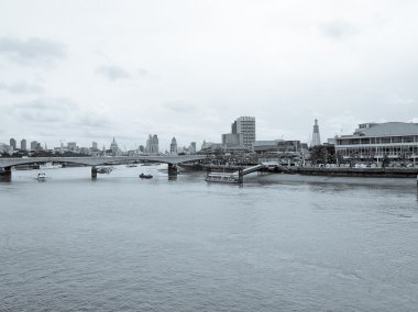 Londra 'da Thames Nehri