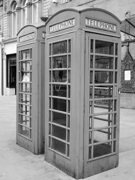 Londra telefon kulübesi — Stok fotoğraf