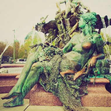 Retro görünüm neptunbrunnen