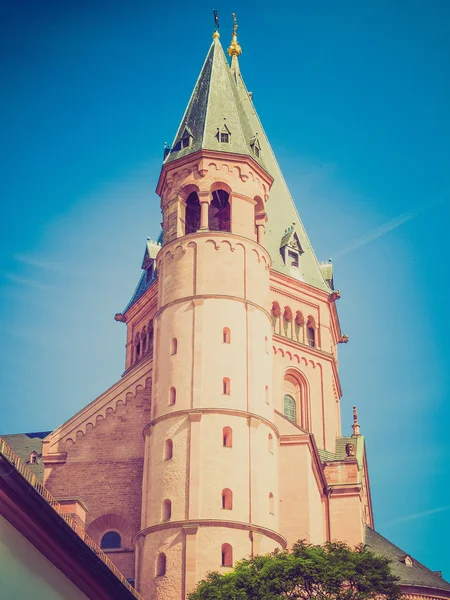 Retro look Mainz Cathedral — Stock Photo, Image