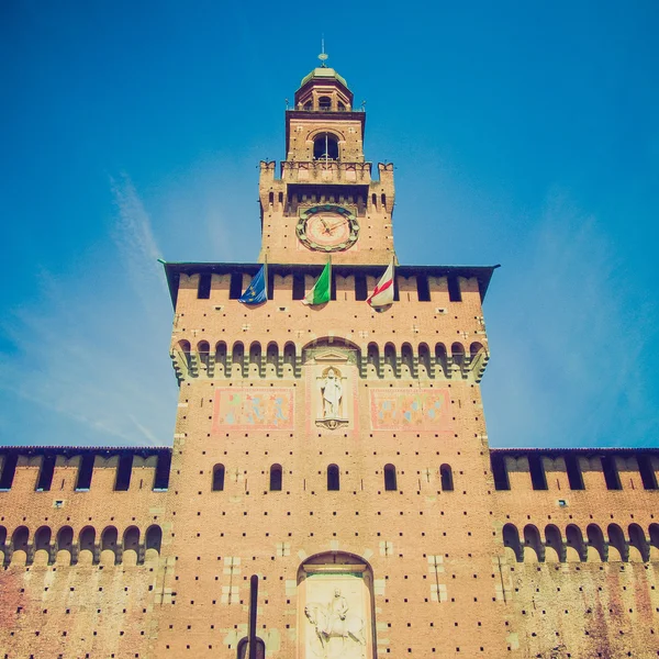 Olhar retro Castello Sforzesco, Milão — Fotografia de Stock