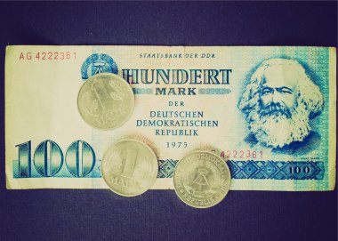 Retro look DDR banknotu