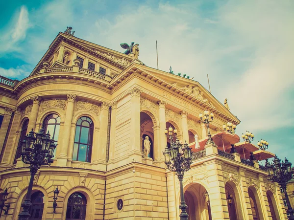 Aspecto retro Alte Oper en Frankfurt — Foto de Stock