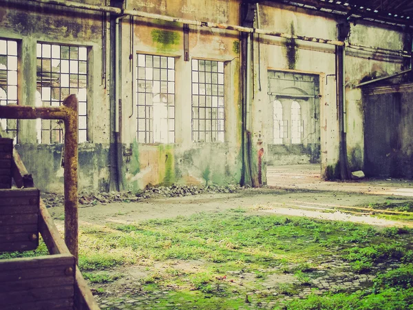 Retro-Look Verlassene Fabrik — Stockfoto