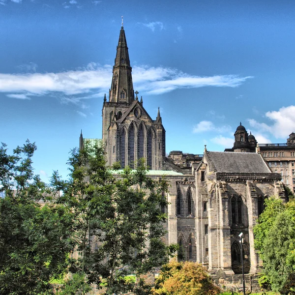 Glasgow cathedral - HDR — Stock Photo, Image