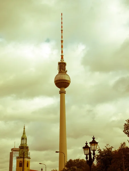 Torre de TV de aspecto retro, Berlín — Foto de Stock