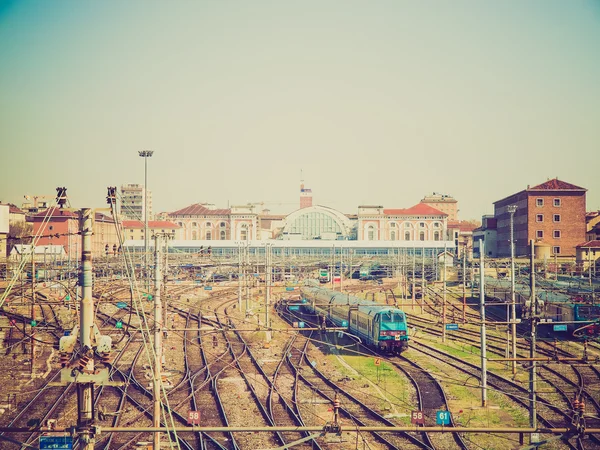 Retro-Look Porta Nuova Station, Turin — Stockfoto