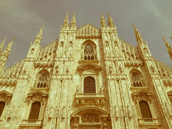 Retro looking Duomo, Milan — Stock Photo, Image