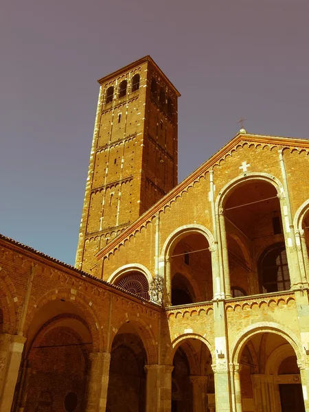 Église rétro Sant Ambrogio, Milan — Photo