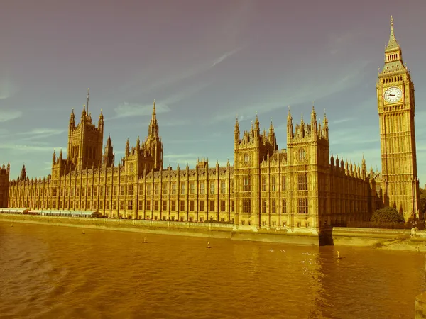 Retro looking Houses of Parliament — Stock Photo, Image