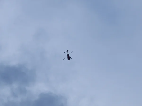Вертоліт вінтокрилой машини — стокове фото
