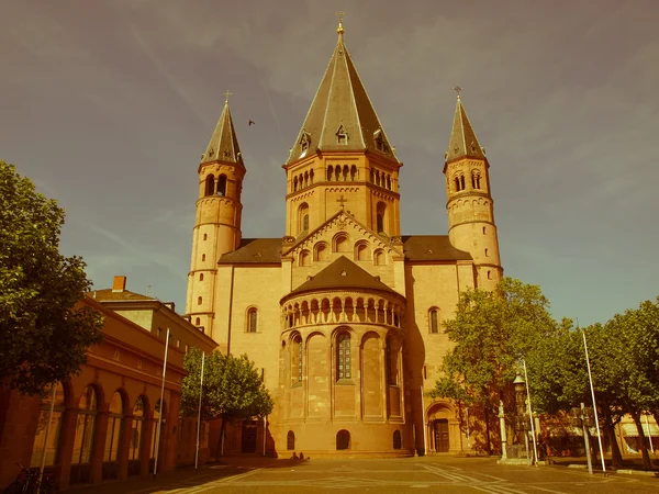 Retro looking Mainz Cathedral — Stock Photo, Image