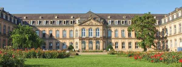 Neues Schloss (New Castle), Штутгарт — стоковое фото