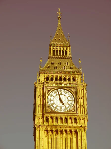 Retro olhando Big Ben — Fotografia de Stock