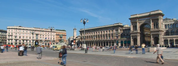 Piazza Duomo, Милан — стоковое фото